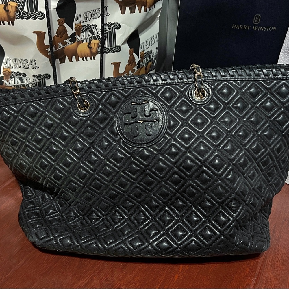 USED Tory Burch Black Marion Chain Strap Quilted Leather Tote